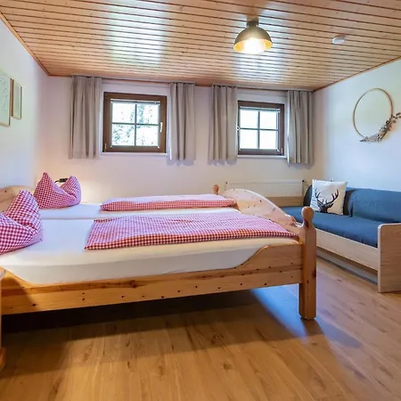 Springhansenhof Apartment