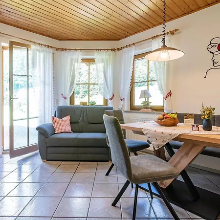 Springhansenhof Apartment Oppenau